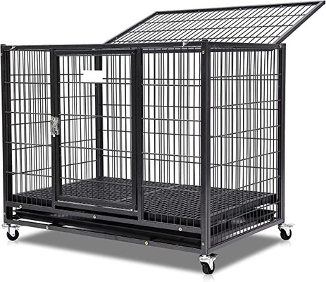 Cães Grandes Ceniço e Caixa de Metal Pesado com Quatro Rodas em Preto Sólido